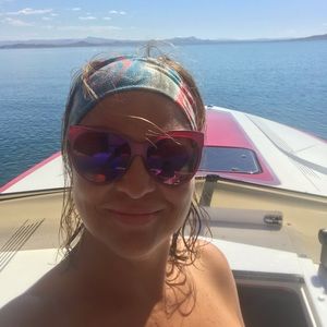 Meet your Posher, Tracey